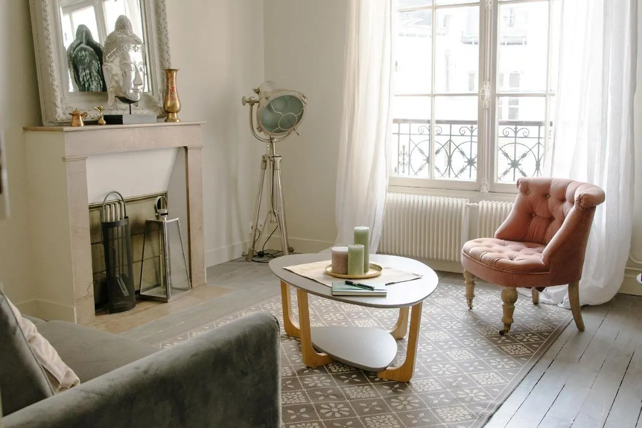 Eiffel Tower & Les Invalides - 1Br - Cityapartmentstay Paris 0*,